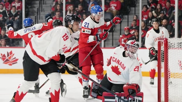 'Not going to Michigan on way to finals': Canada hits reset button at world juniors |  CBC Sports